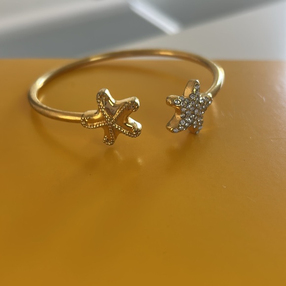 Bangle - Picture 2 of 5